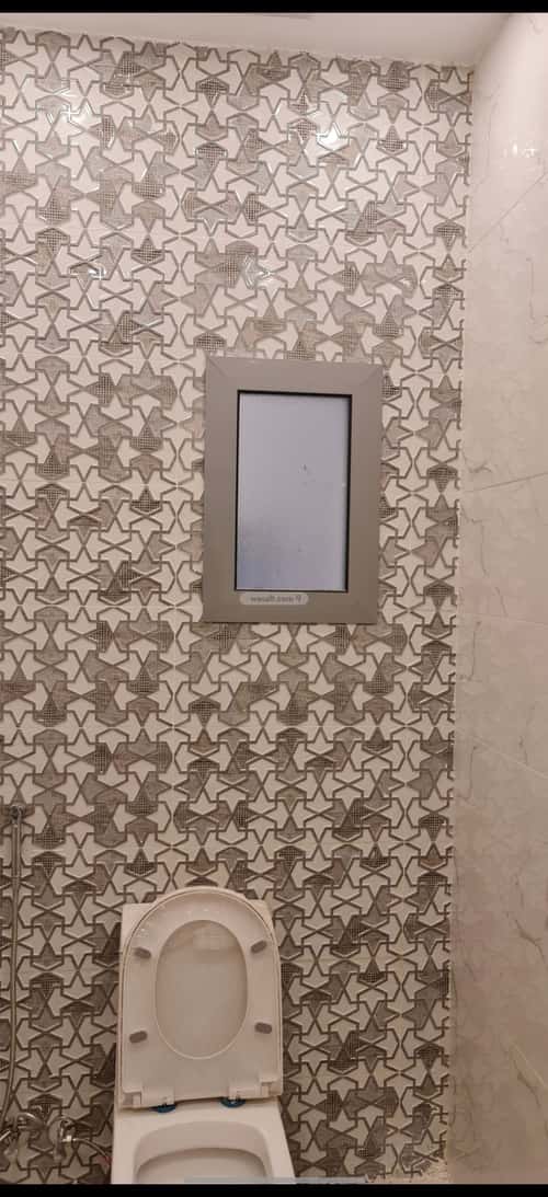 7 bedroom apartment in Al Marwa 16
