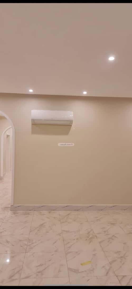 7 bedroom apartment in Al Marwa 19