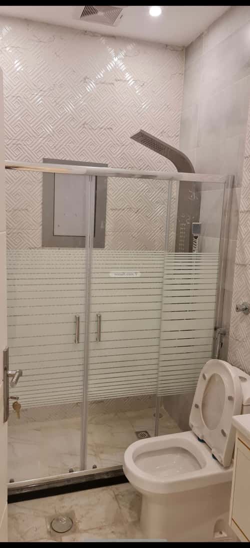 7 bedroom apartment in Al Marwa 12