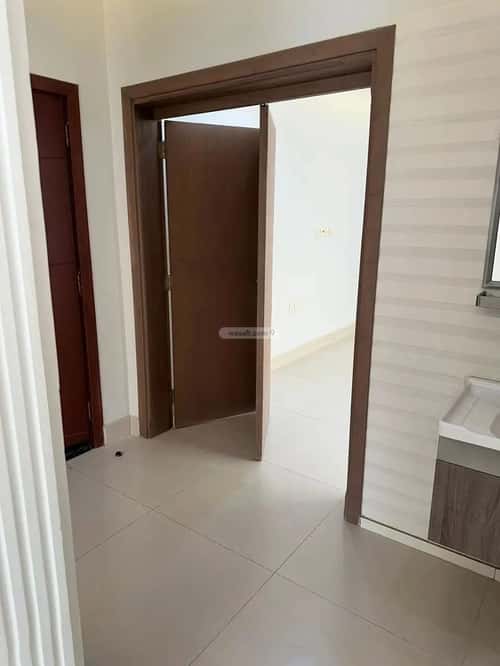 4 bedroom apartment in Az Zomorod 5