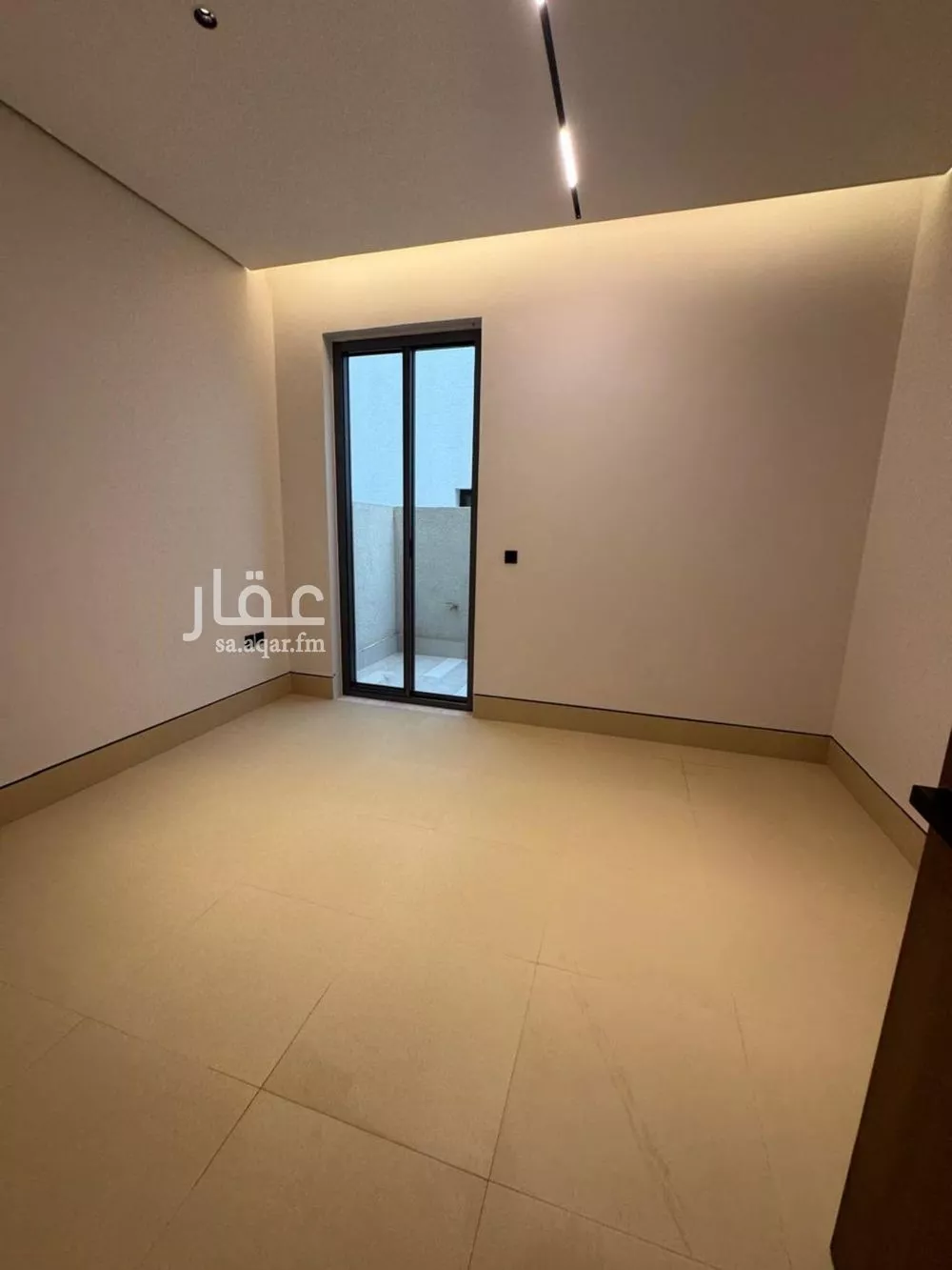 5 bedroom floor in Al Rimal 19