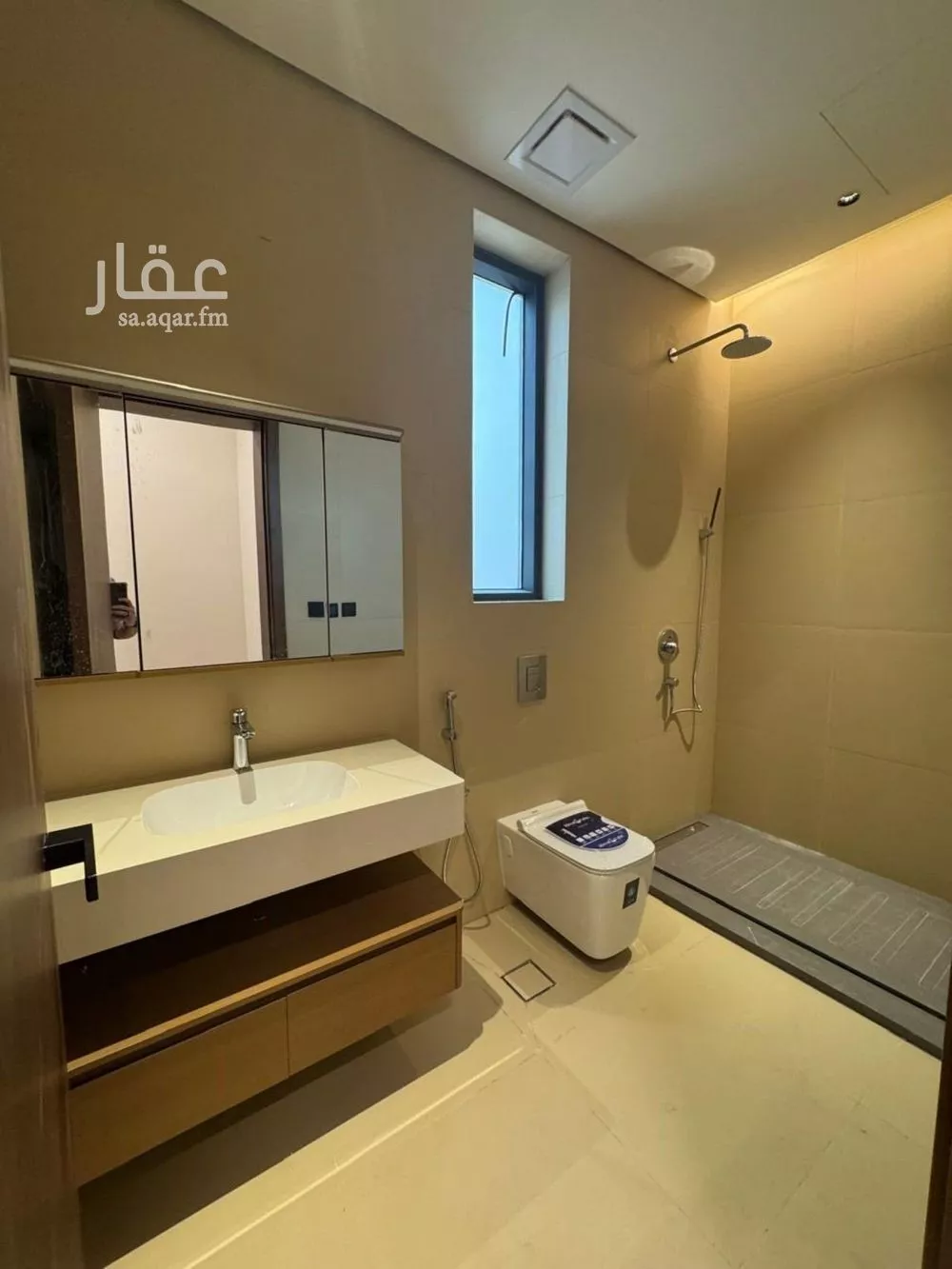 5 bedroom floor in Al Rimal 6