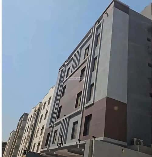 شقة 5 غرف في الصواري 4