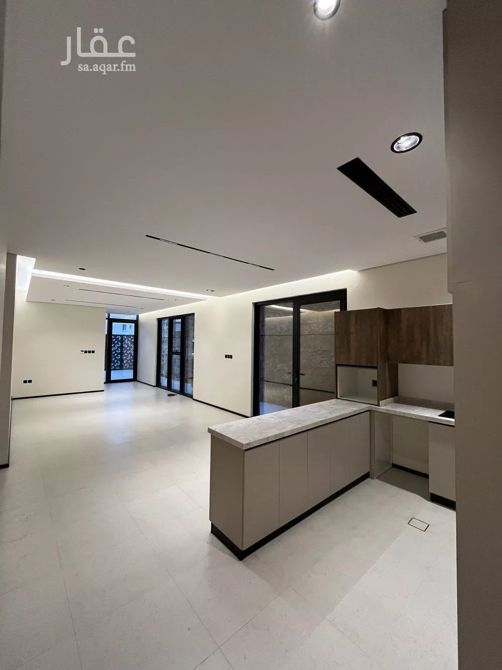 4 bedroom floor in Al Sahafah 6