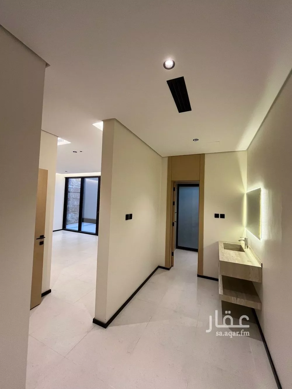 4 bedroom floor in Al Sahafah 9