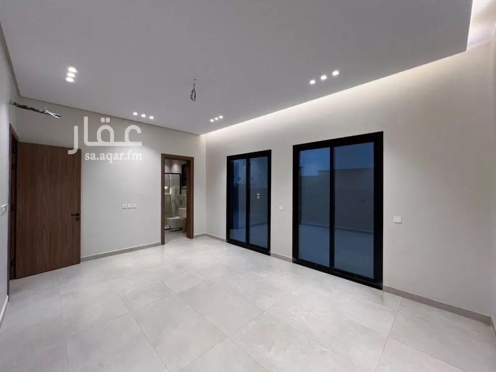 5 bedroom apartment in Al Rawdah 12