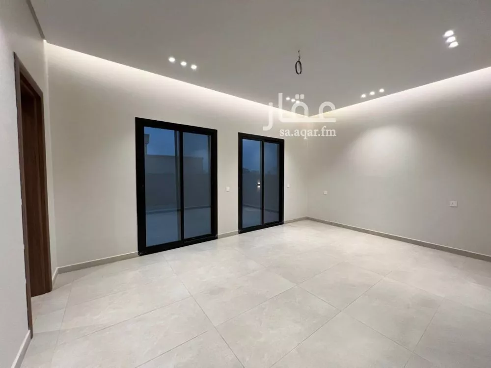 5 bedroom apartment in Al Rawdah 9
