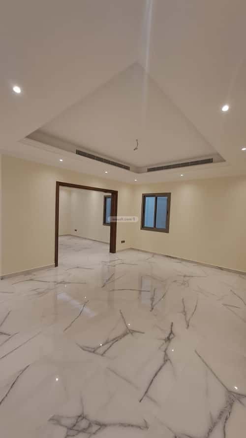 4 bedroom apartment in Al Shati 11
