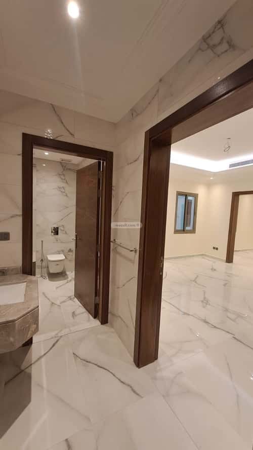 4 bedroom apartment in Al Shati 4