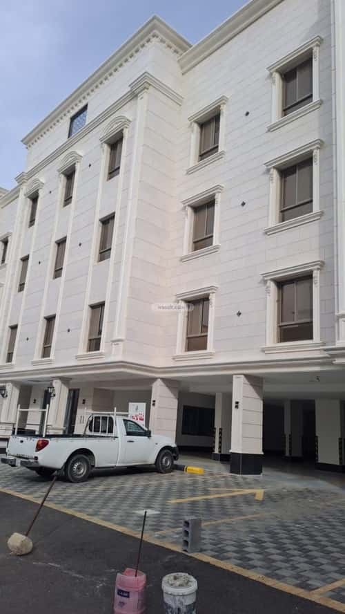 4 bedroom apartment in Al Shati 2