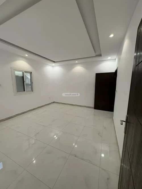 شقة 4 غرف في الريان 1