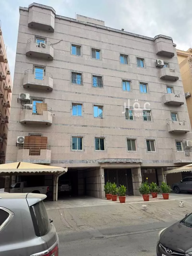 720 sqm building in Al Marwa 3