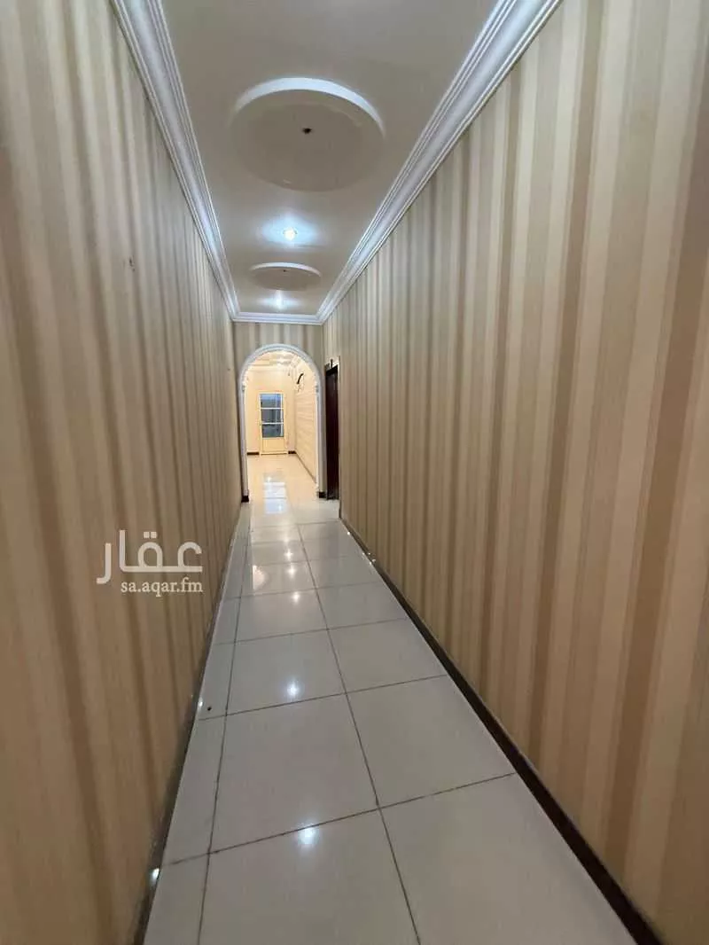 عمارة 720 م² في المروة 21