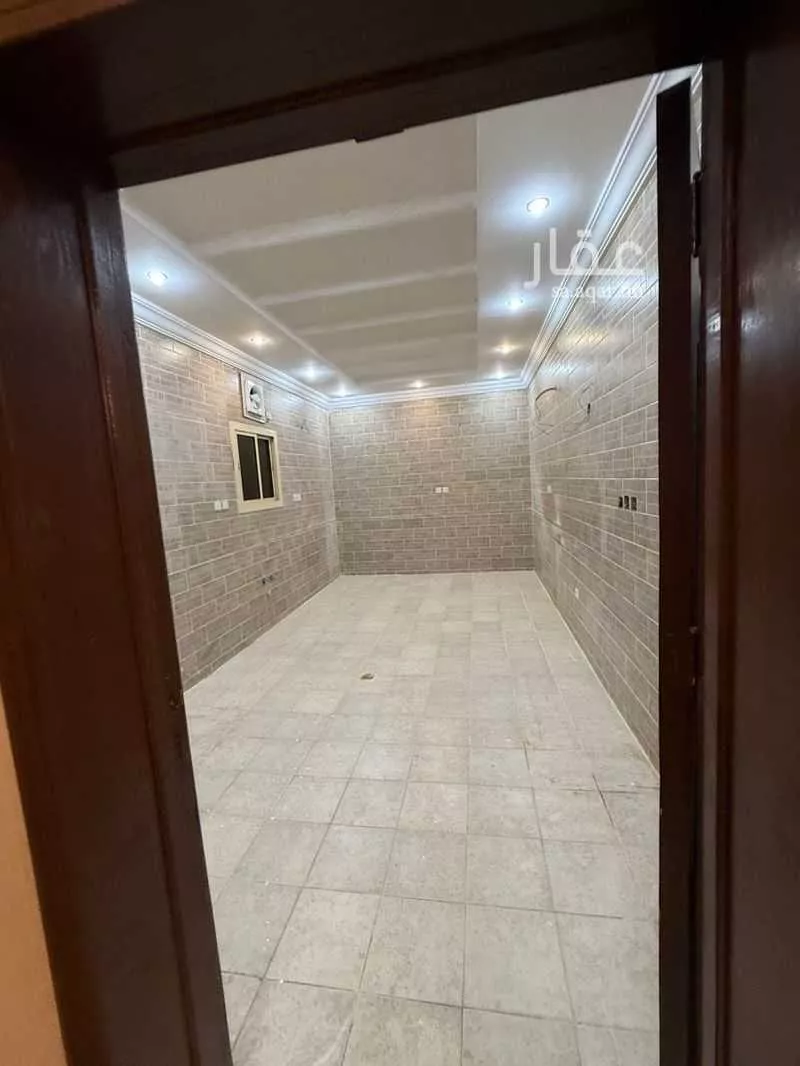 عمارة 720 م² في المروة 26