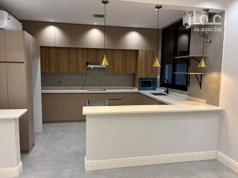 3 bedroom apartment in Al Rimal 4
