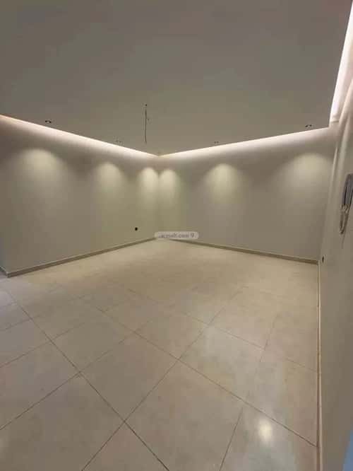 شقة 5 غرف في الريان 5