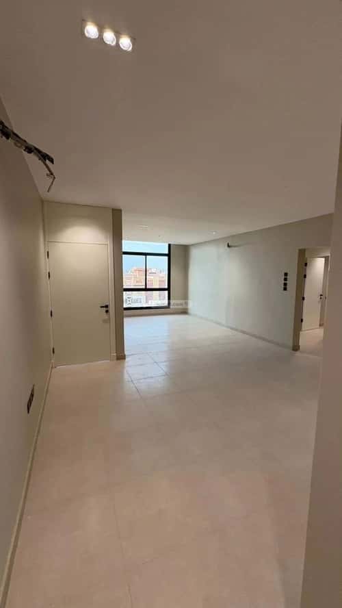 5 bedroom apartment in Al Salamah 9
