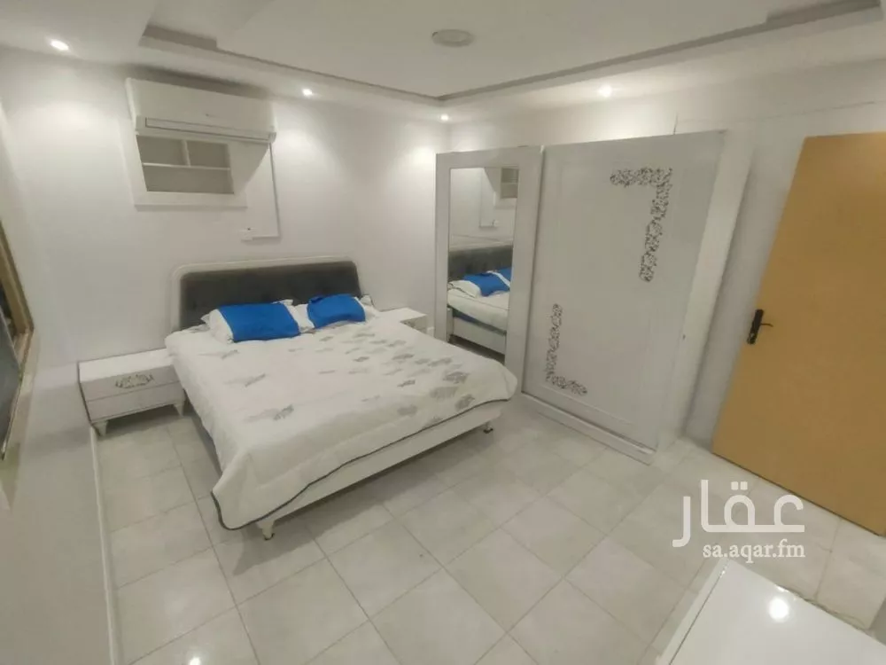 3 bedroom apartment in Al Rimal 6