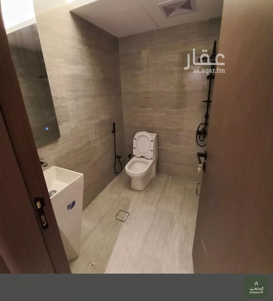 1 bedroom apartment in Al Falah 10