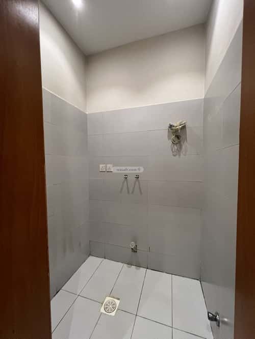 شقة 4 غرف في المروة 2