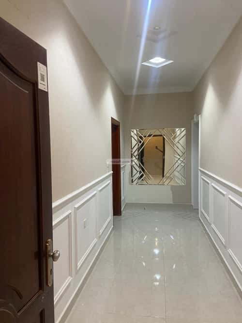3 bedroom apartment in Jeddah 4