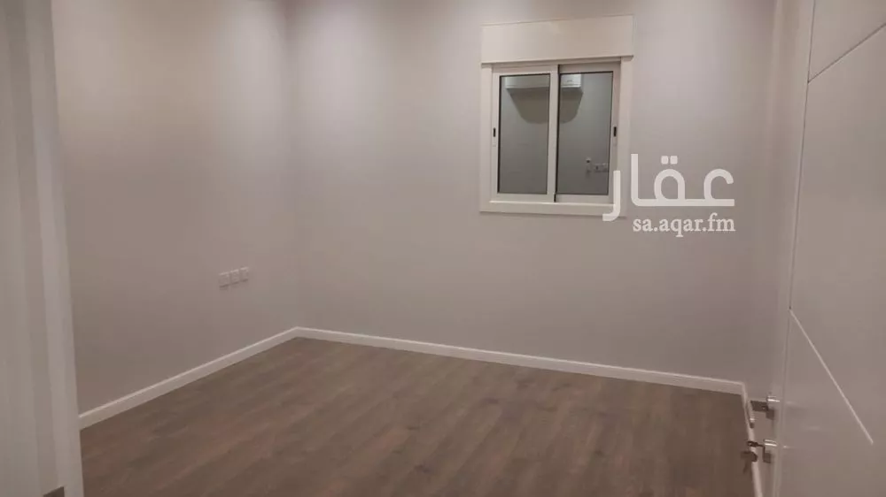 شقة 3 غرف في الملقا 7