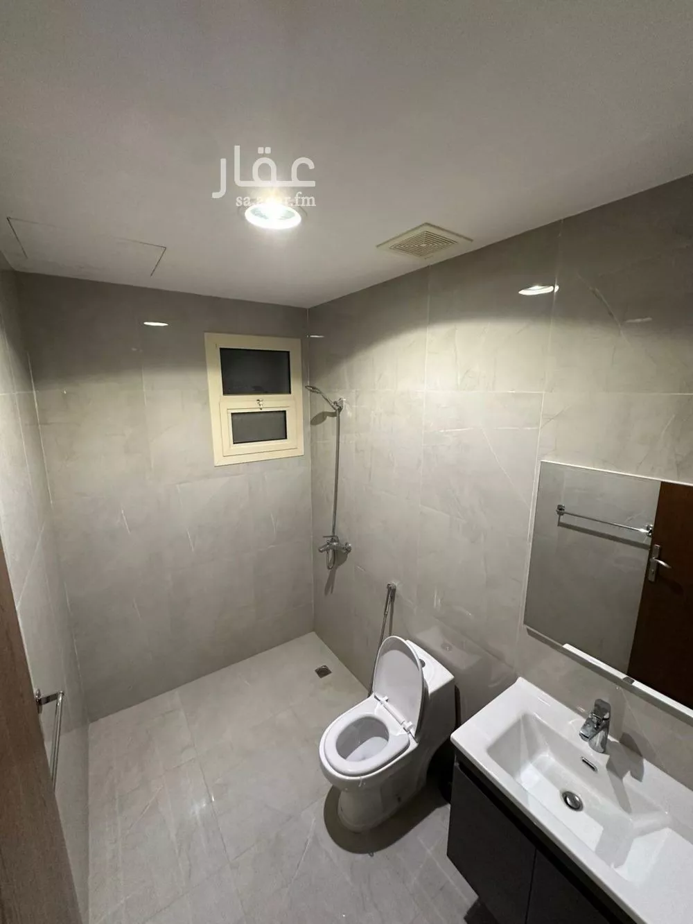 3 bedroom apartment in Hittin 6