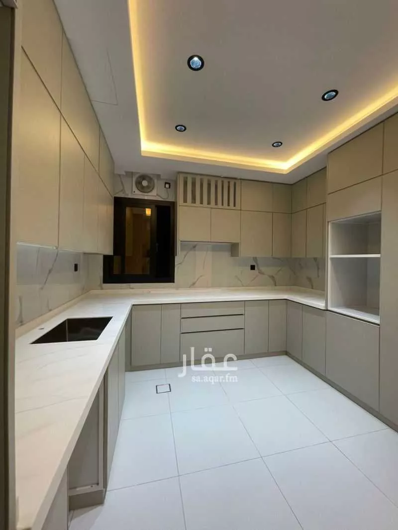 4 bedroom apartment in Al Nahda 6