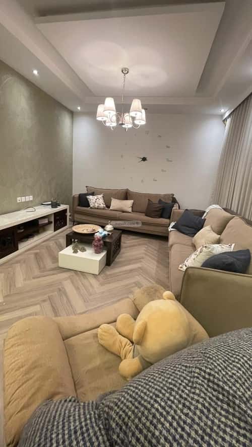 3 bedroom apartment in Al Marwa 4