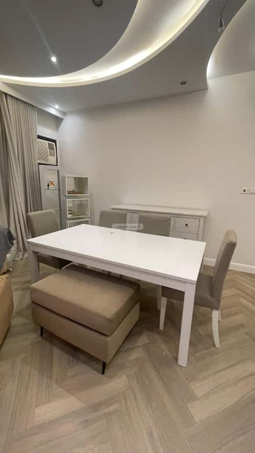 3 bedroom apartment in Al Marwa 5