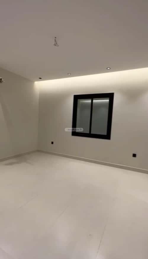 5 bedroom apartment in Al Manarat 7