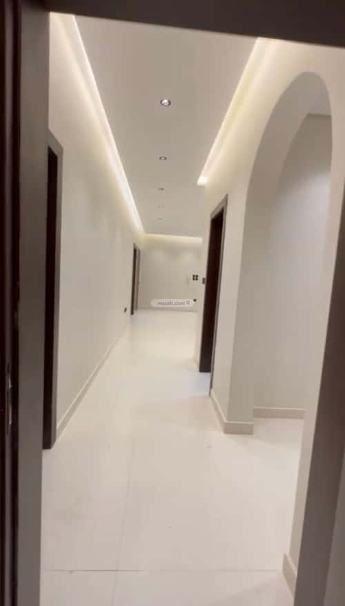 5 bedroom apartment in Al Manarat 8