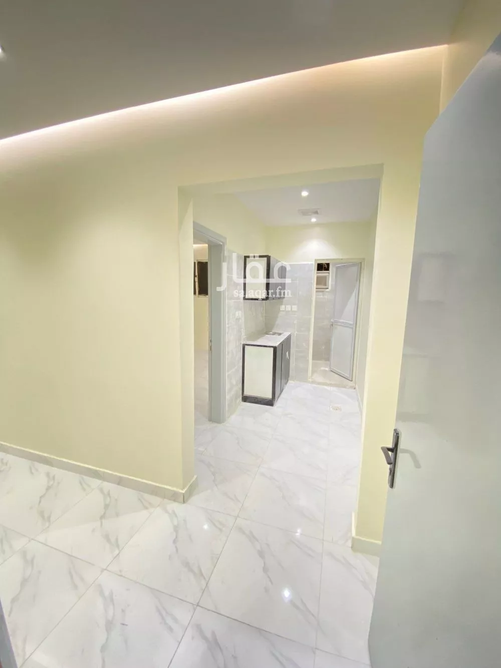 1 bedroom apartment in As Suwaidi Al Gharabi 2