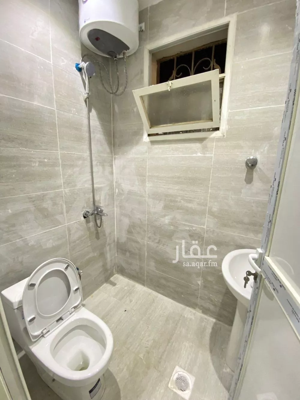 1 bedroom apartment in As Suwaidi Al Gharabi 7