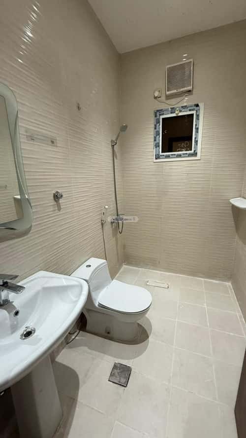 5 bedroom apartment in As Salhiyah 10