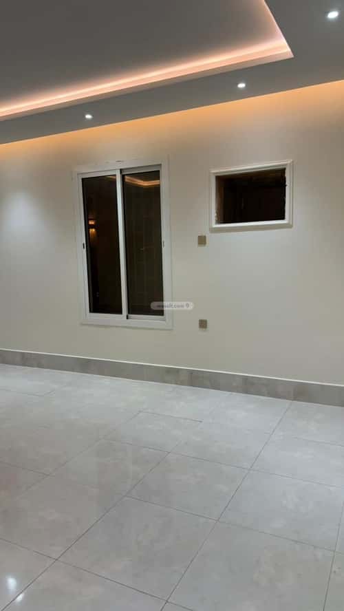 5 bedroom apartment in As Salhiyah 7
