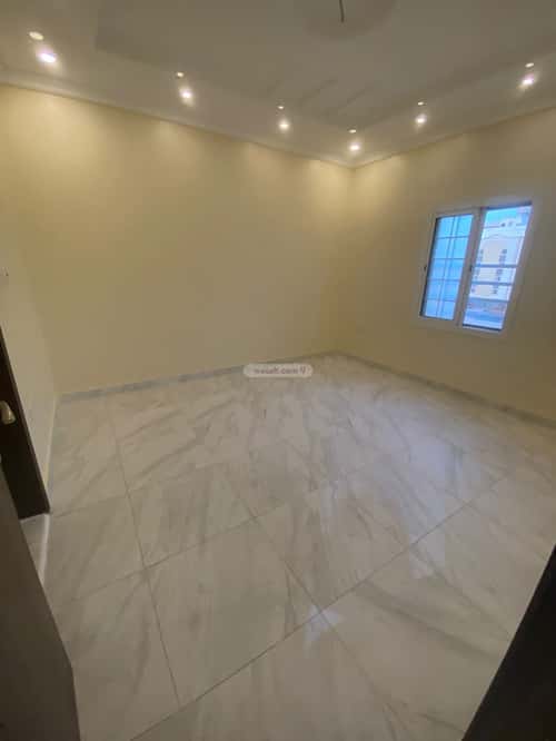 شقة  في الريان 2