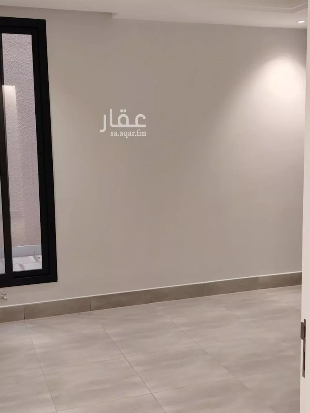 شقة 4 غرف في الملقا 7
