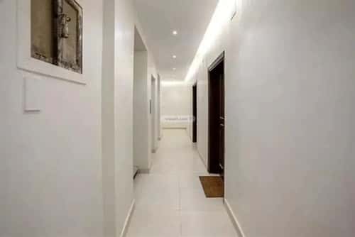 شقة 1 غرف في العزيزية 5