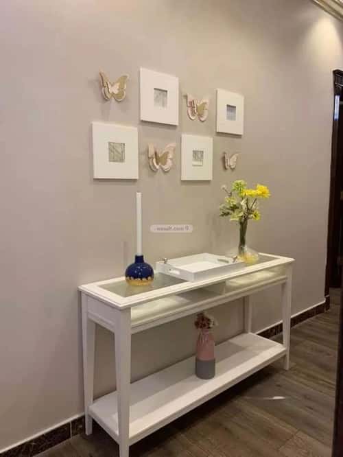 شقة 4 غرف في الورود 2