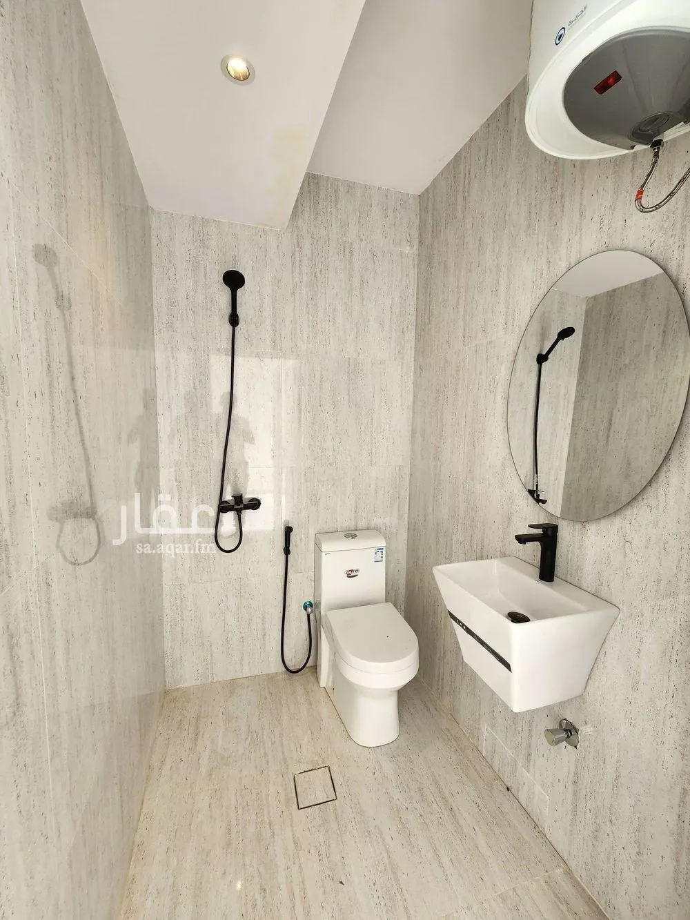 1 bedroom apartment in Al Aqiq 4