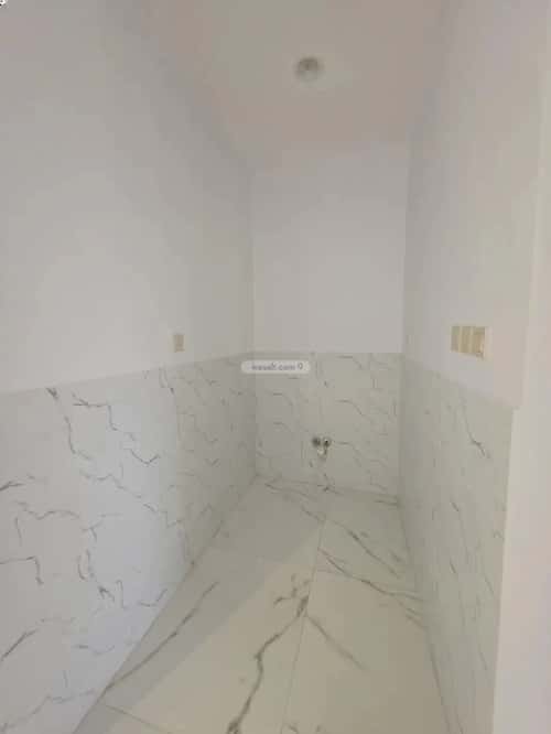 4 bedroom villa in Az Zomorod, Jeddah 5