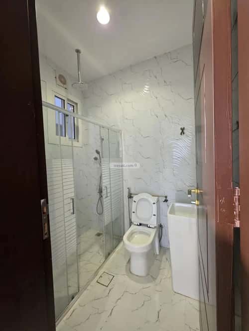 4 bedroom villa in Az Zomorod, Jeddah 9