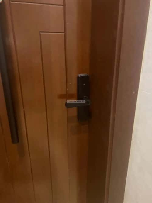5 bedroom apartment in Al Aziziyah 14