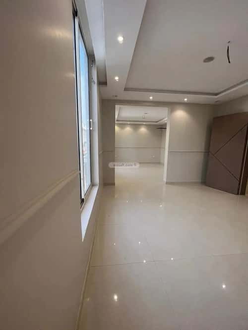 5 bedroom apartment in Al Aziziyah 7