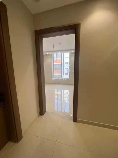 5 bedroom apartment in Al Aziziyah 15
