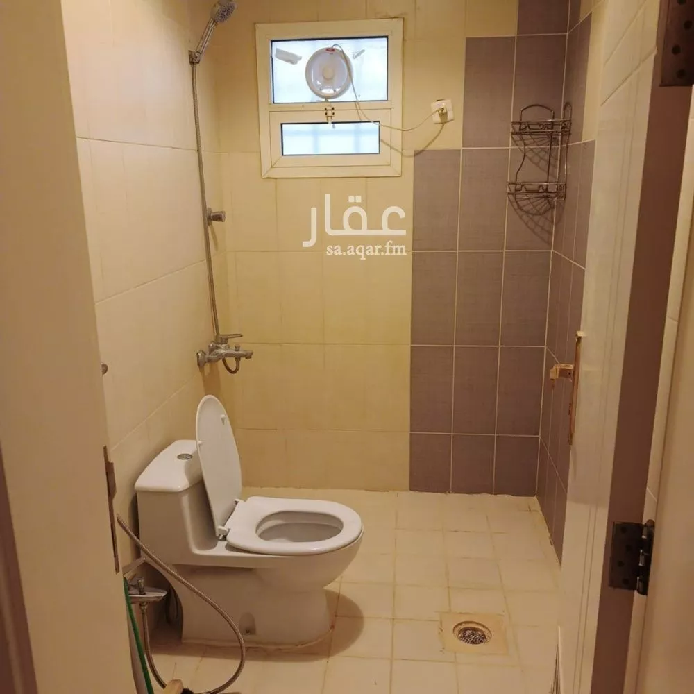 3 bedroom floor in Qurtubah 8