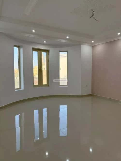 5 bedroom villa in Al Yaqout 6