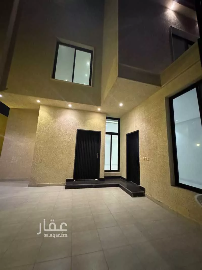 فيلا 4 غرف في العارض 15