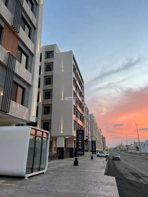 شقة 5 غرف في الصواري 1